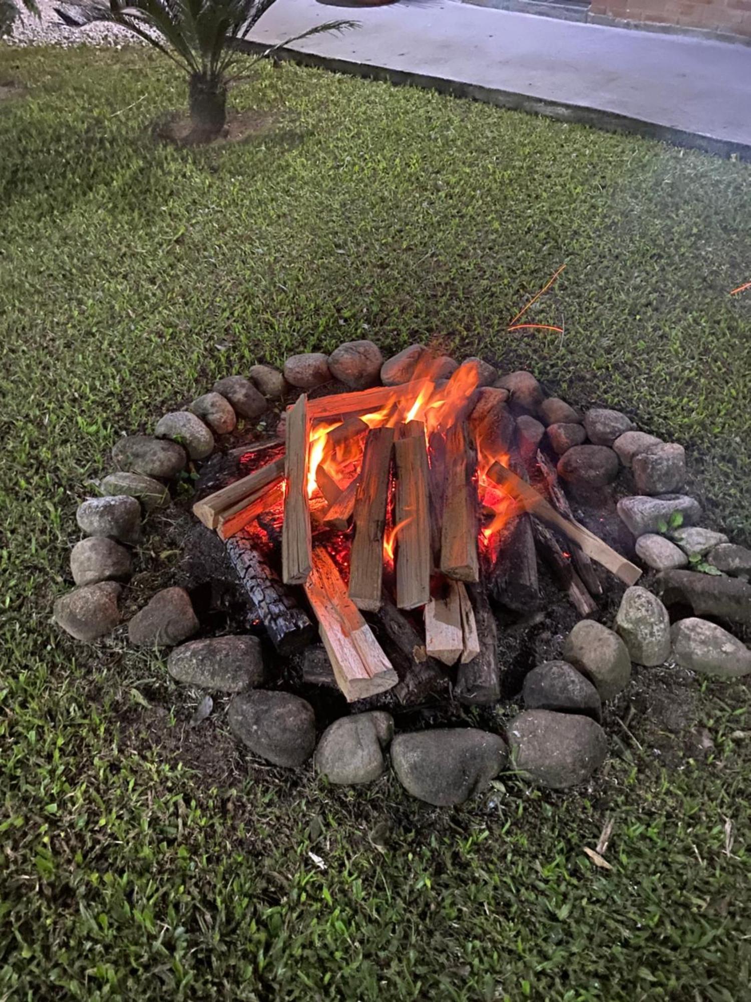 Bahan Pousada - Pousada em Ubatuba Bagian luar foto